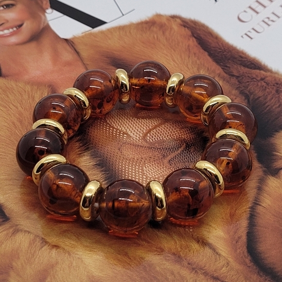 SOLD Baltic Amber Round Beads Red Cherry Color Gold Station Handmade Bracelet8 - Picture 4 of 9